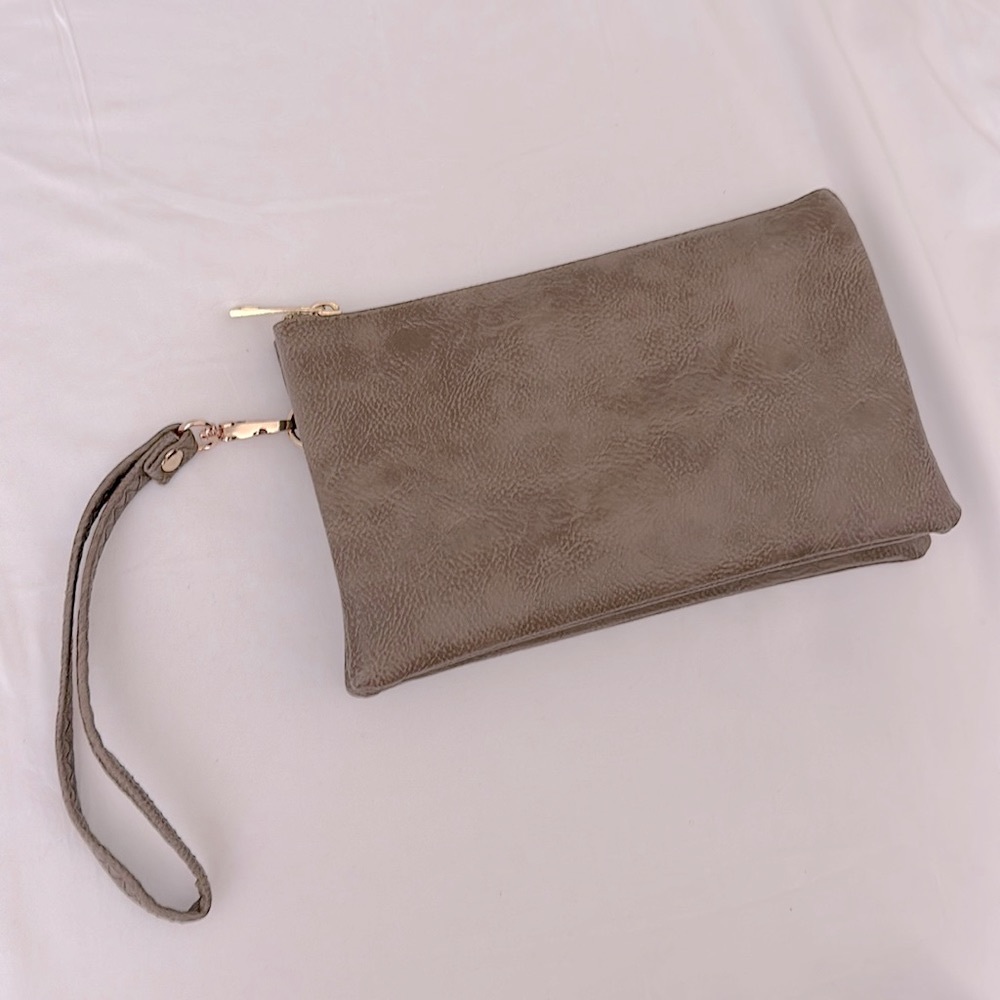 NWOT Beige Wristlet